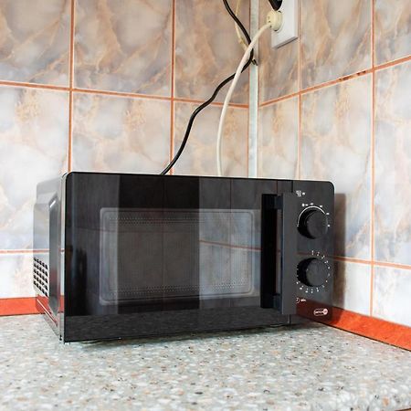 Family-Friendly Apartment Oradea Eksteriør billede