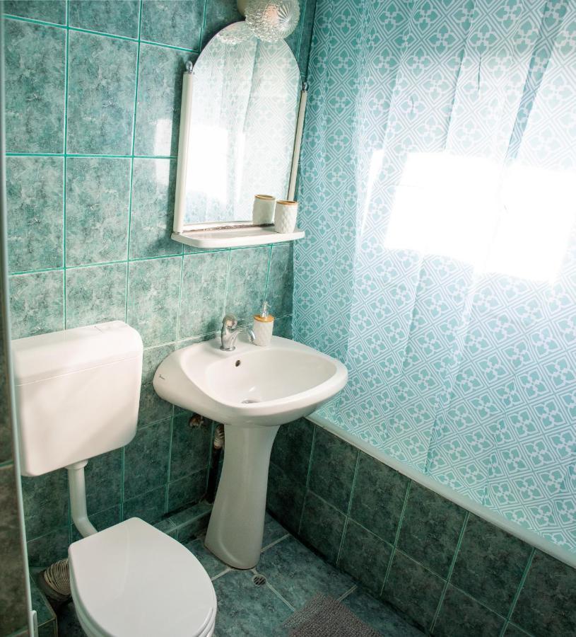 Family-Friendly Apartment Oradea Eksteriør billede